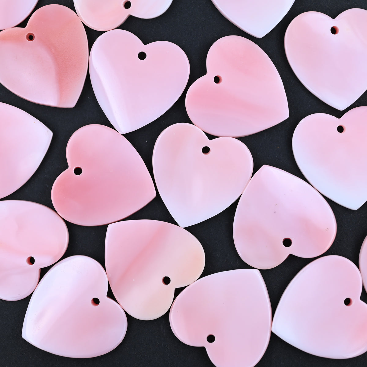 Queen conch heart pendant ,25mm pink queen shell heart charms ,pink Mop