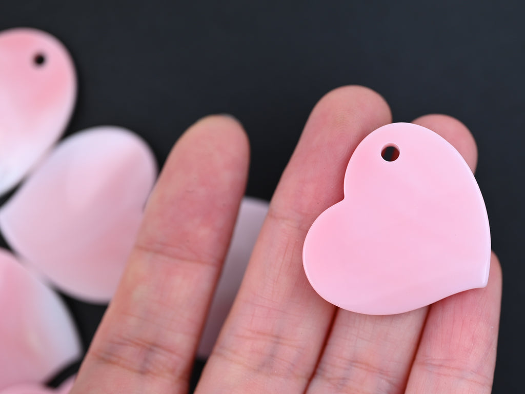 Queen conch heart pendant with corner hole ,pink queen shell