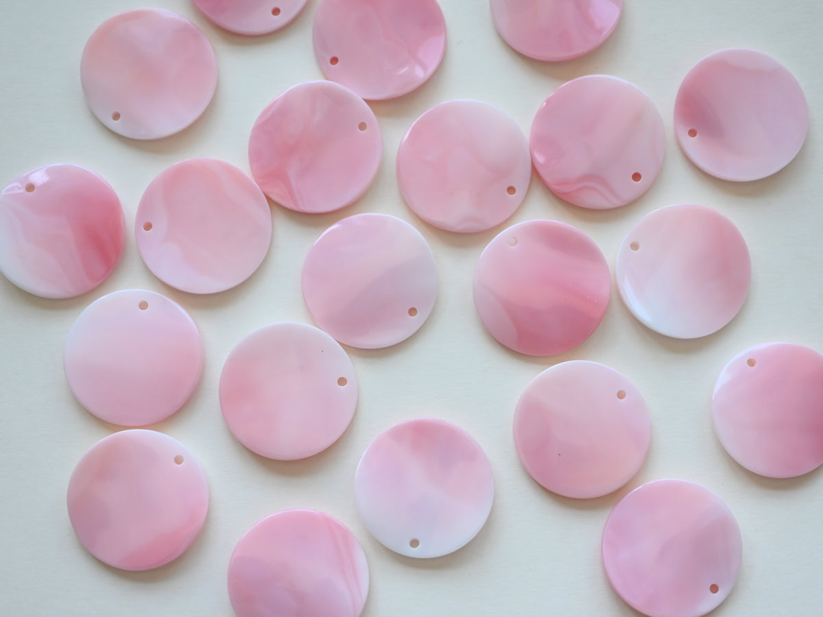 Nature 30 mm coin shape queen conch pendant ,pink queen shell charms