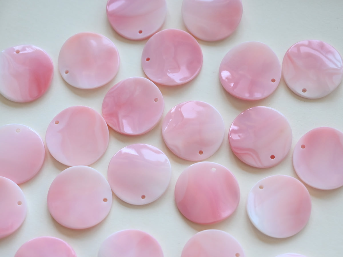 Nature 30 mm coin shape queen conch pendant ,pink queen shell charms